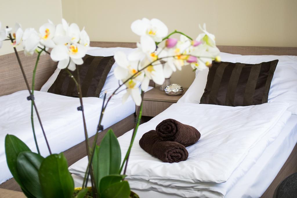 Penzion S Wellness Uherské Hradiště Стая снимка